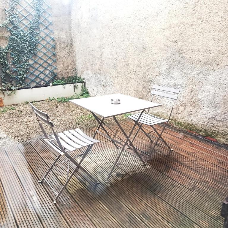 La Suite Marlot - One-Bedroom Apartment - 14