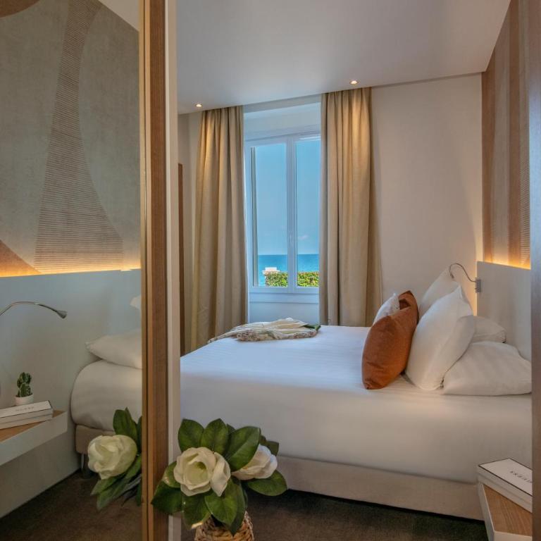 Best Western Premier Hotel Prince de Galles - Chambre Lit King-Size Confort - Vue sur Mer - Non-Fumeurs - 6