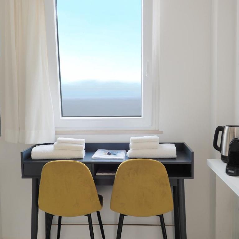 Sopramonte Exclusive Rooms - Double Room with Patio - 7
