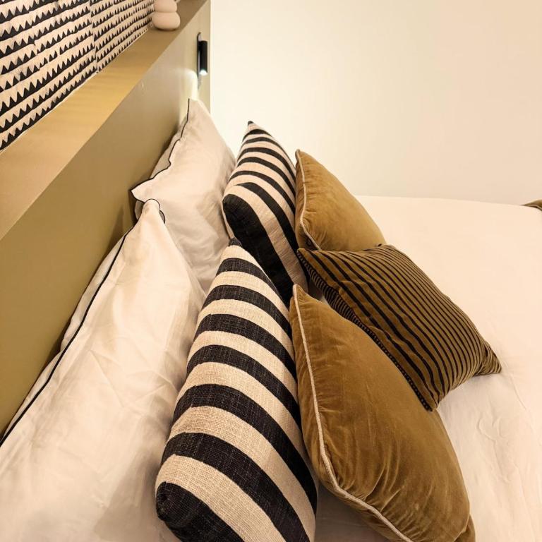 Quiet & luxury Designer Studio, 2 Patios & Full AC - Appartamento con 1 Camera da Letto - 10