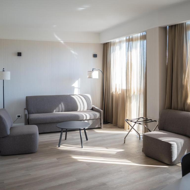 Hotel Capannelle Roma - Junior Suite - 2