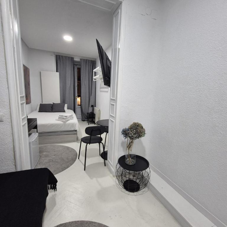 Stay Madrid Bea - One-Bedroom Apartment - 4