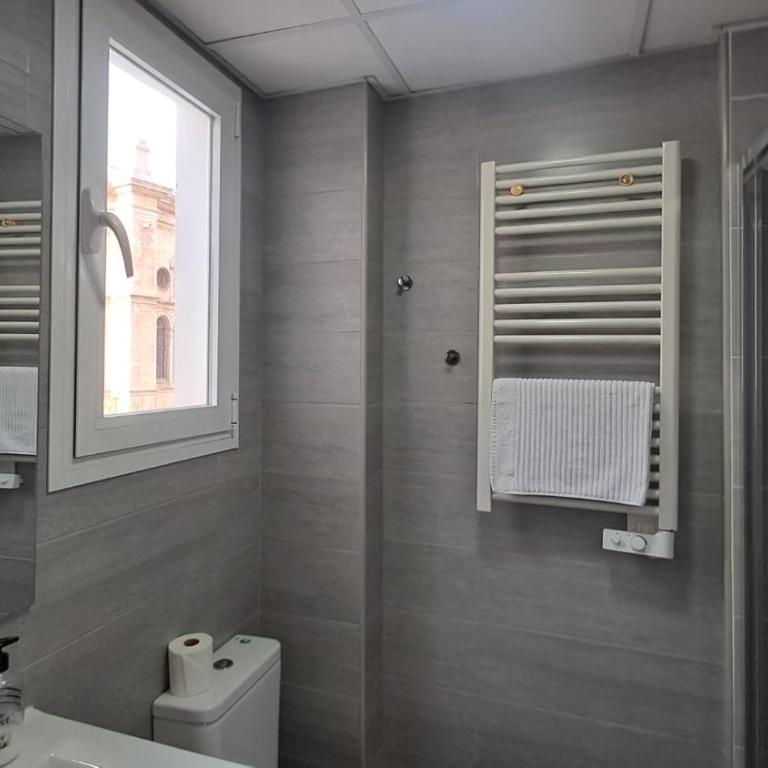 Stunning Views Cathedral Center - Apartamento Estudio - 21