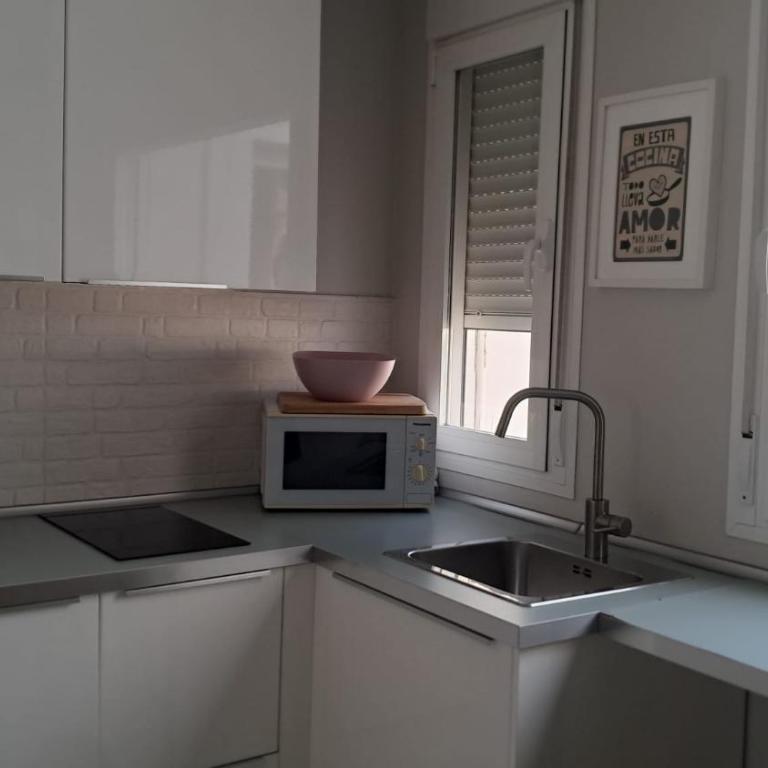 Stunning Views Cathedral Center - Apartamento Estudio - 31