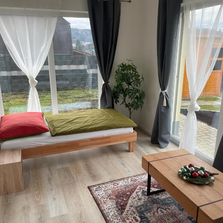 Sorinas Home - Comfortable Apartment near Graz - Free Parking - Apartment mit 3 Schlafzimmern - 1