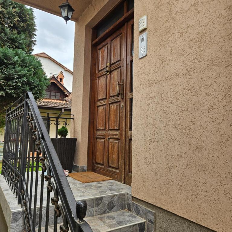 Studio49apartments Quiet in Niš Free Private Parking Fast WiFi - Deluxe Apartment - 41