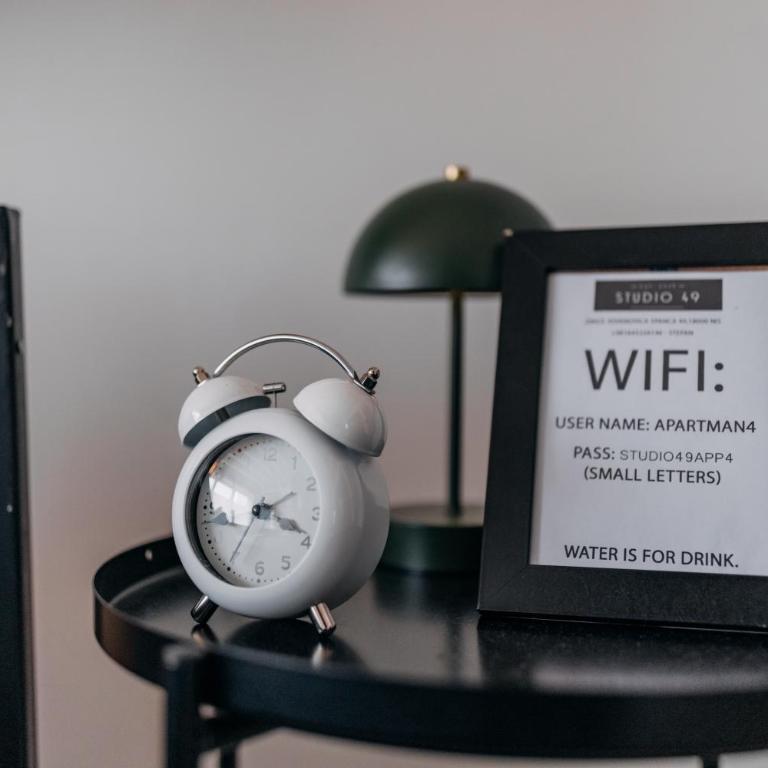Studio49apartments Quiet in Niš Free Private Parking Fast WiFi - Deluxe Apartment - 21