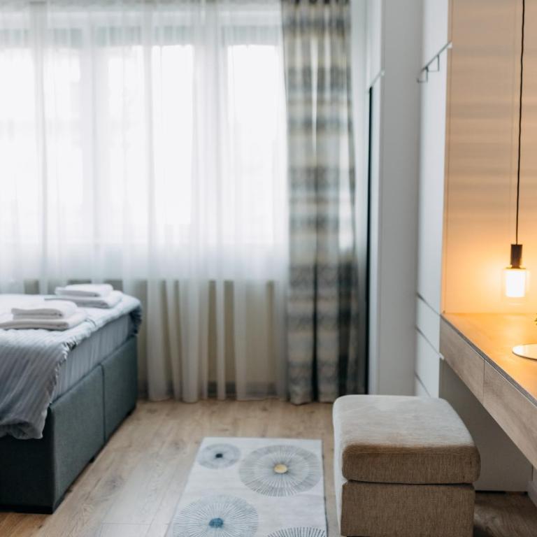 Studio49apartments Quiet in Niš Free Private Parking Fast WiFi - One-Bedroom Apartment - 17