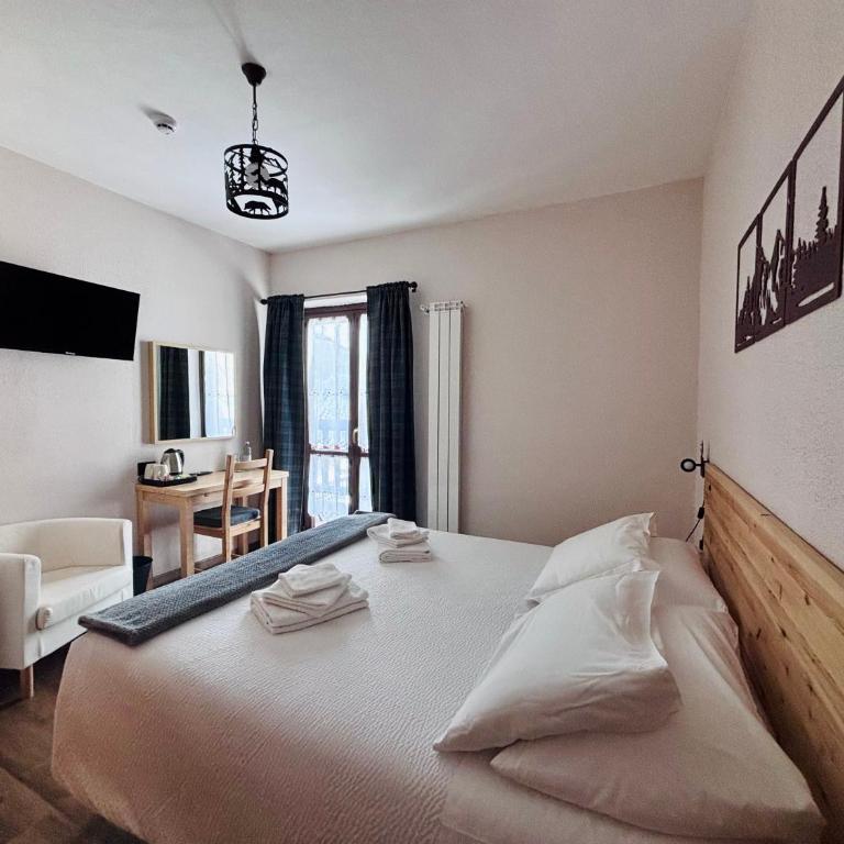 Hotel Piccolo Chalet - Chambre Double ou Lits Jumeaux Standard avec Balcon - 6