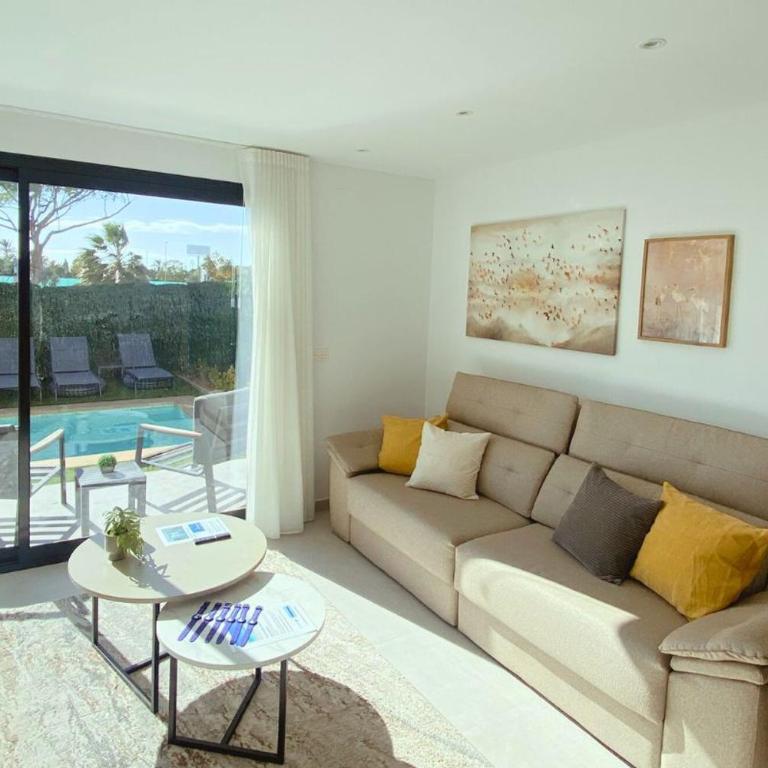 LUXURY VILLA SEVEN LAKES SANTA ROSALIA RESORT by PREMIUM SPAIN PROPERTIES - Villa - 10