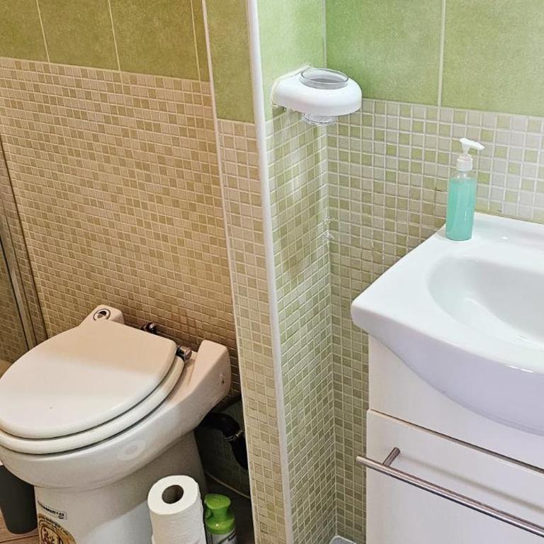 SunSecondo Piccola Suite STAZIONE TORINO Porta Nuova 100 MT! - Appartamento con 1 Camera da Letto - 5