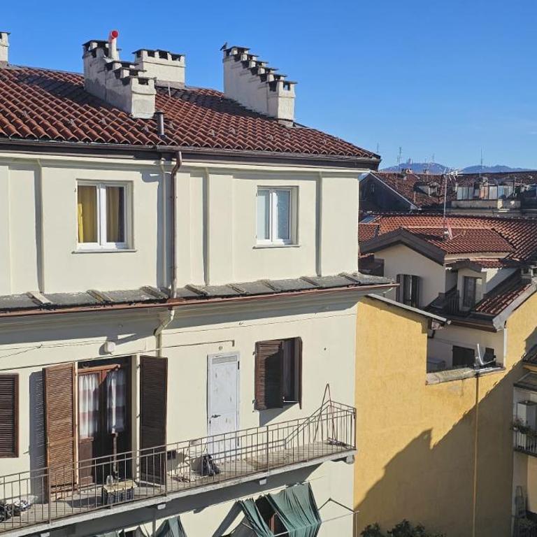 SunSecondo Piccola Suite STAZIONE TORINO Porta Nuova 100 MT! - Appartamento con 1 Camera da Letto - 15
