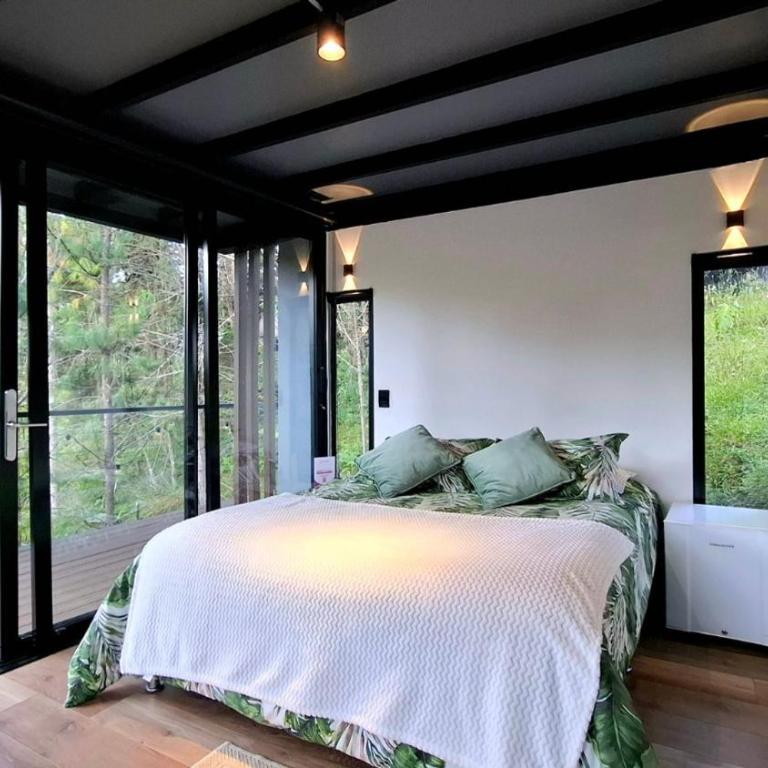 Tranquil Holiday Park Retreat in Guarne, Antioquia - Habitación Familiar - 4