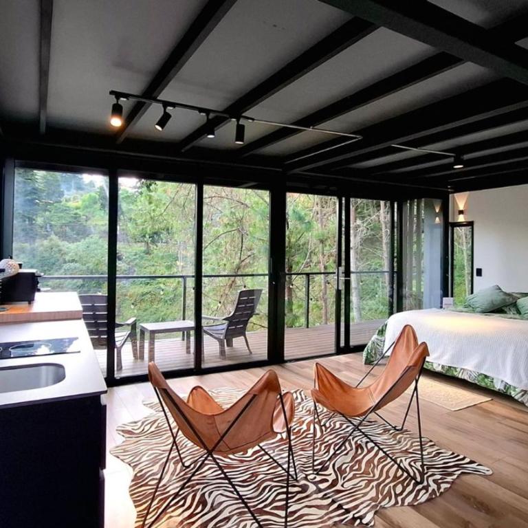 Tranquil Holiday Park Retreat in Guarne, Antioquia - Habitación Familiar - 2