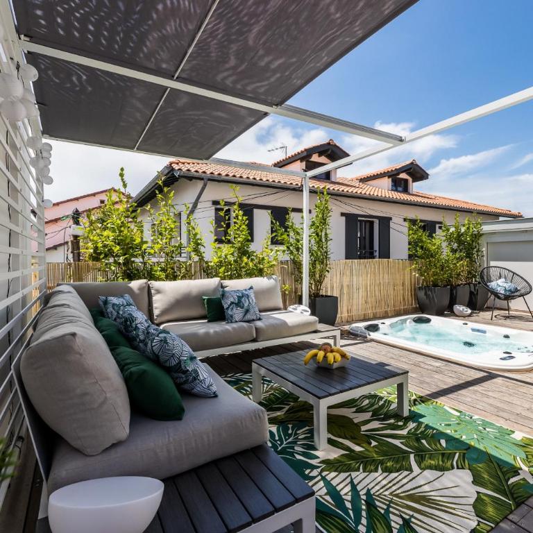 BLOOMY Villa Biarritz - Villa - 19