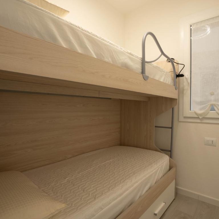 Casa De Capua - Appartamento con 2 Camere da Letto - 47