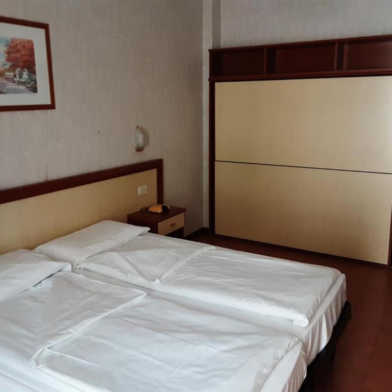 Hotel Florida - Camera Quadrupla Standard - 2