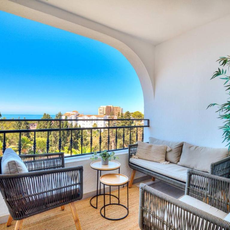 Modern 2-bedroom, 2-bathroom apartment - Apartamento - 7