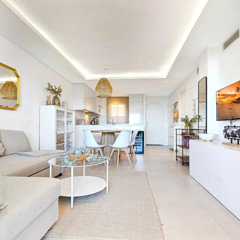 Modern 2-bedroom, 2-bathroom apartment - Apartamento - 5