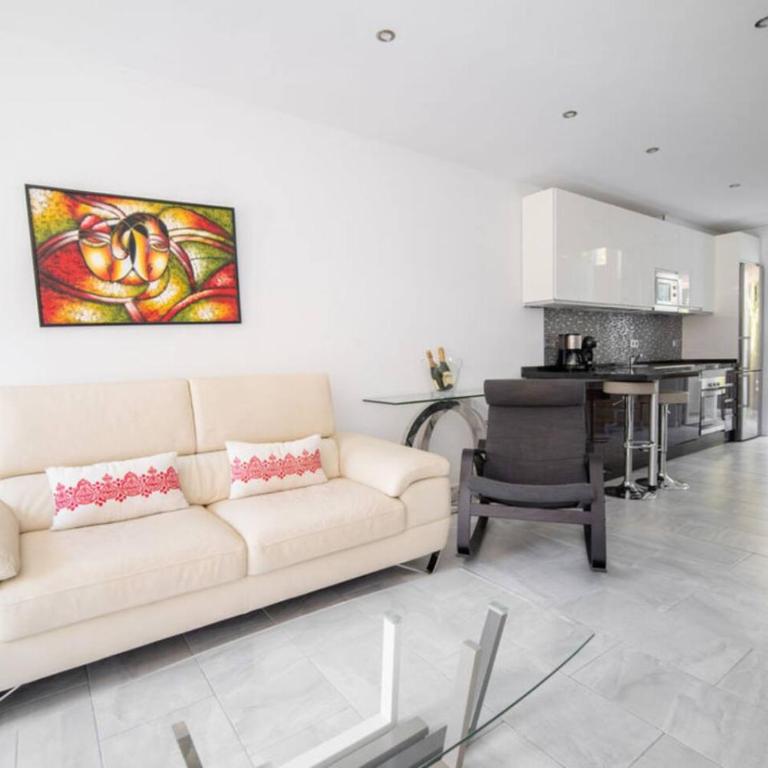 Modern two-floor townhouse with sauna Los Pacos Casa Sarilyn - Casa Unifamiliar de 2 dormitorios - 3