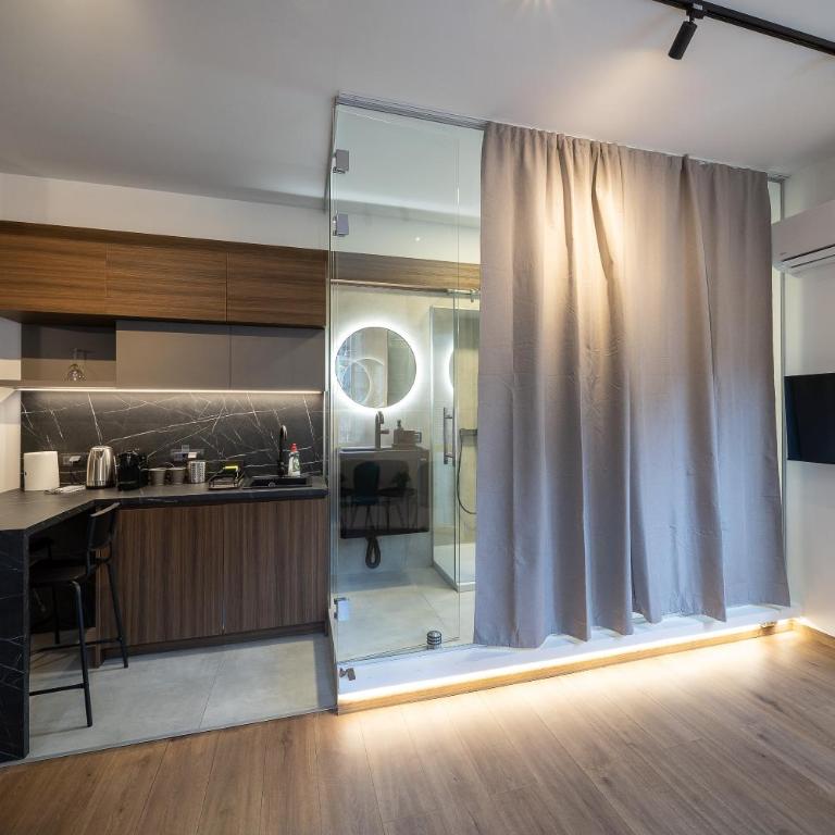 Old Town Suites - Studio - 9