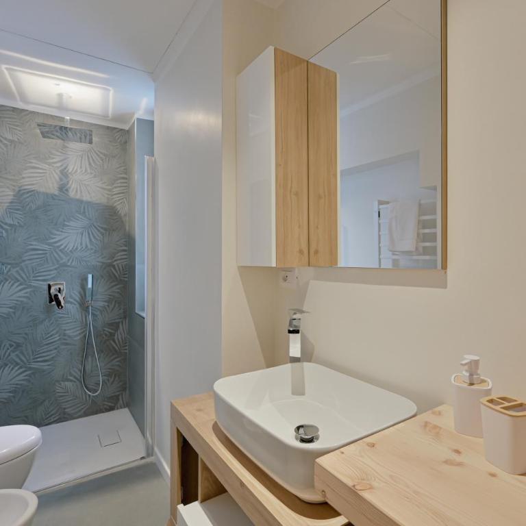 GuestHost - One step away from the historic center Lovely Flats - One-Bedroom Apartment with Balcony - 4