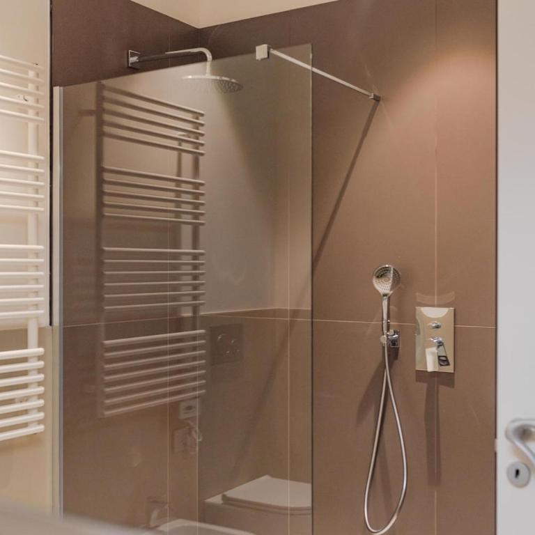 Benny Suite by Happyhostorino - Studio Apartment - 16
