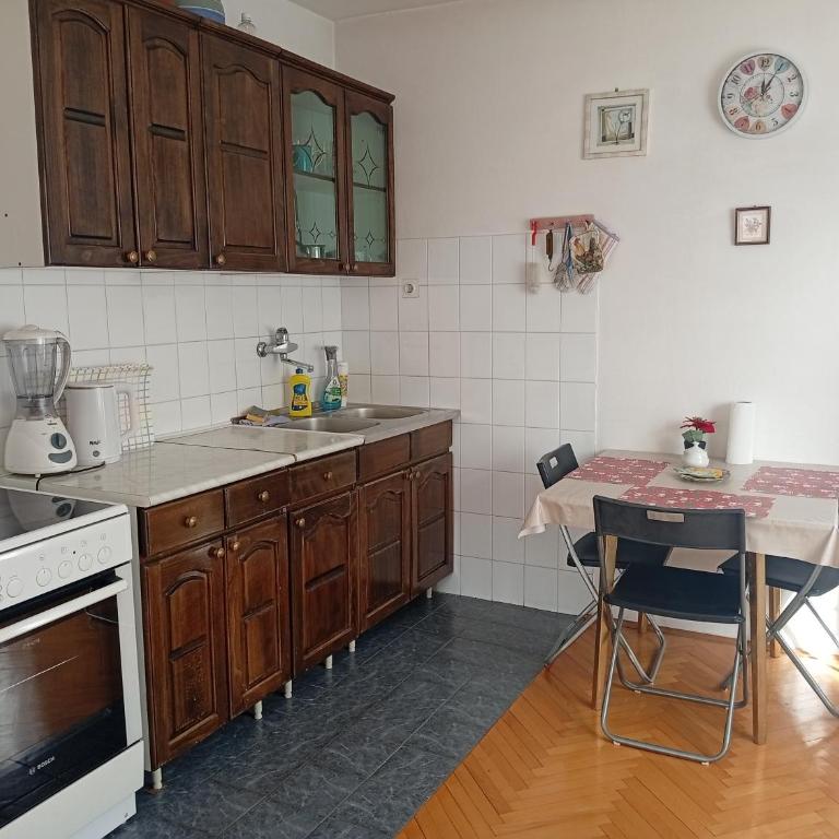 Kleopa - Apartment - 8