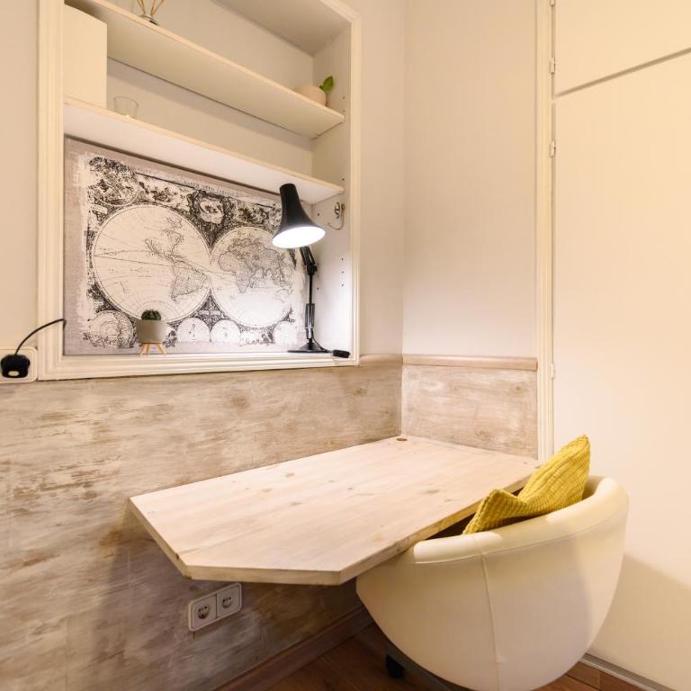 OLM102BA - Amplio y luminoso piso de 2 dormitorios en el centro de Madrid - Alquiler temporal - Two-Bedroom Apartment - 26