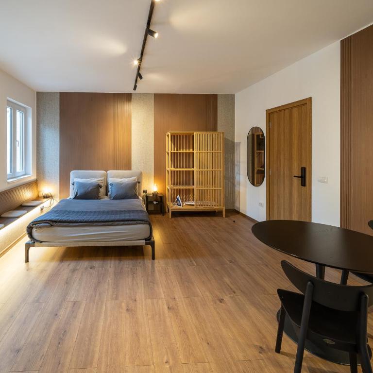 Old Town Suites - Studio - 5