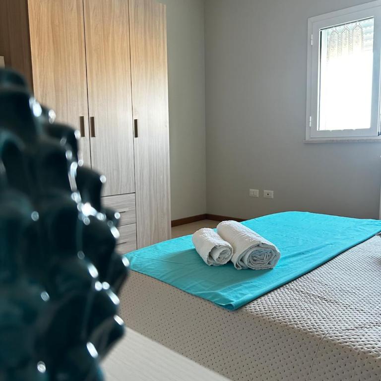 Sole Blue Apartment - Three-Bedroom Apartment with Sea View - 8