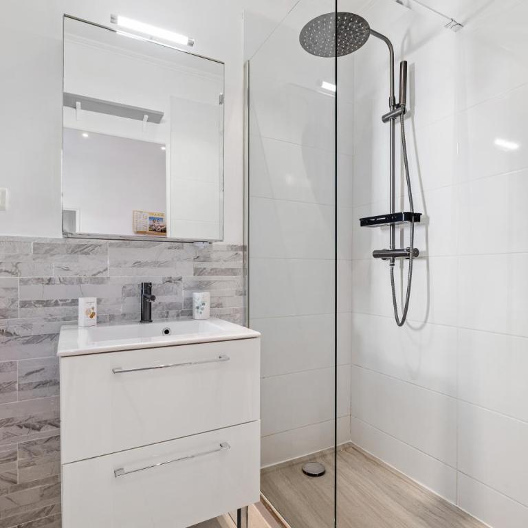 Nice Renting - GRIMALDI - Golden Square Best Location Fully Equiped - Appartement 1 Chambre - 12