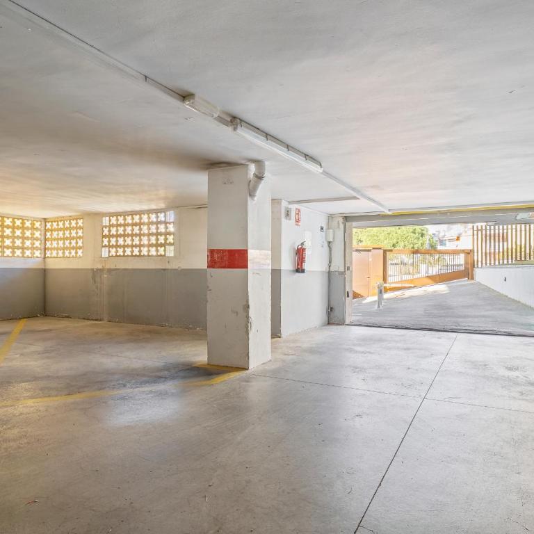 Hauzify I Apartament Girasol - Apartamento de 2 dormitorios con terraza - 19