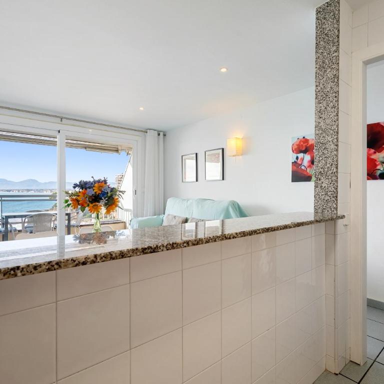 Hauzify I Apartament Girasol - Apartamento de 2 dormitorios con terraza - 10