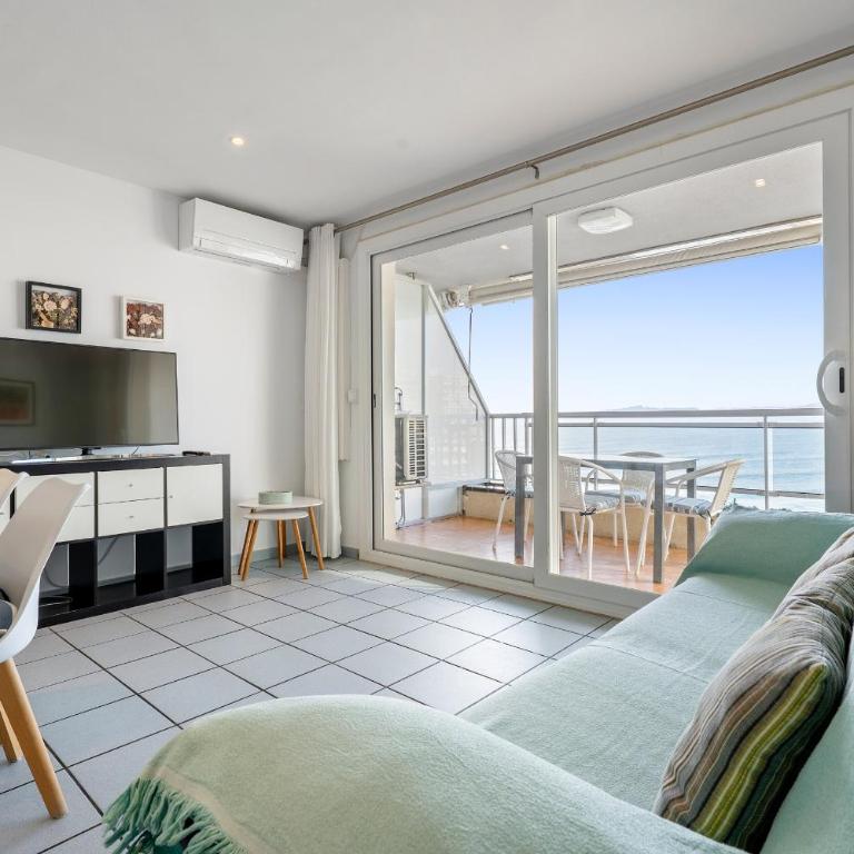 Hauzify I Apartament Girasol - Apartamento de 2 dormitorios con terraza - 1