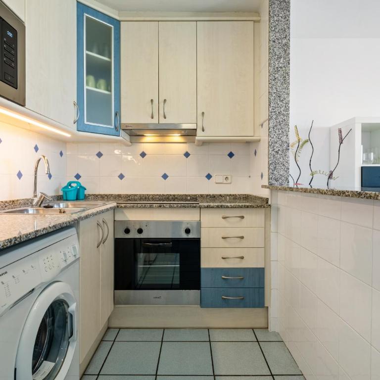 Hauzify I Apartament Girasol - Apartamento de 2 dormitorios con terraza - 11