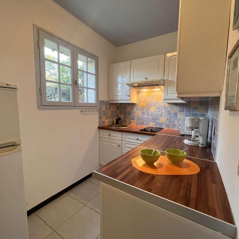 SR550-006 Appt Studio mezzanine 4 personnes ST RAPHAEL - One-Bedroom Apartment - 6