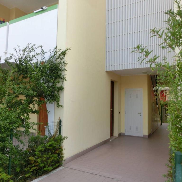 Feel at home in this apartment with fenced garden - Appartamento - 11
