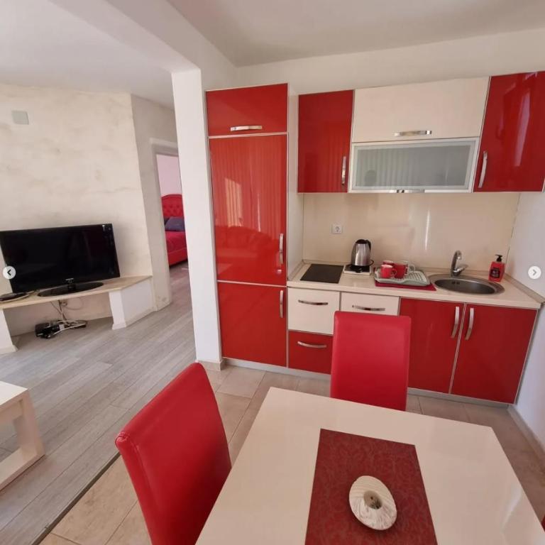 Apartments Villa Royale - Četvorokrevetna Soba - 1