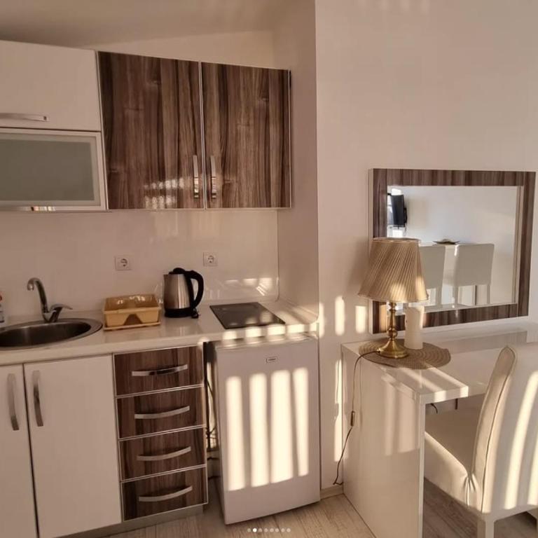 Apartments Villa Royale - Porodična Soba sa Pogledom na More - 4