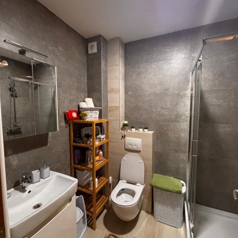 Mima - One-Bedroom Apartment - 3