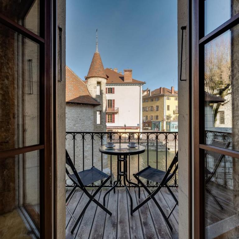 Le Balcon Perrière II - Appartement de charme avec vue directe sur le Thiou - Appartement - 7
