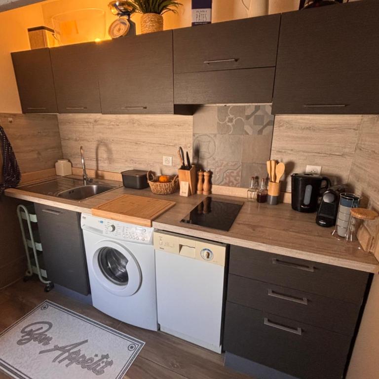 Résidence ANTONIA Appartements avec piscine commune - centre ville Calvi - Apartamento de 3 dormitorios - 12