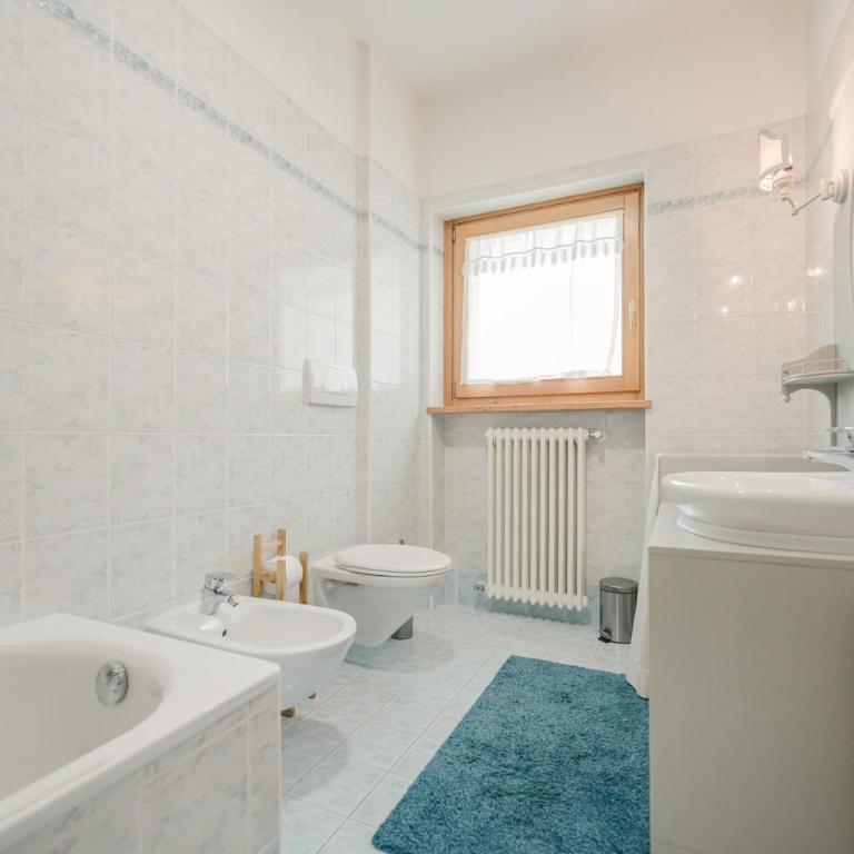 I Folli di Alleghe Apartment - Parking & Wi-Fi - Appartamento Deluxe con 2 Camere da Letto - 20