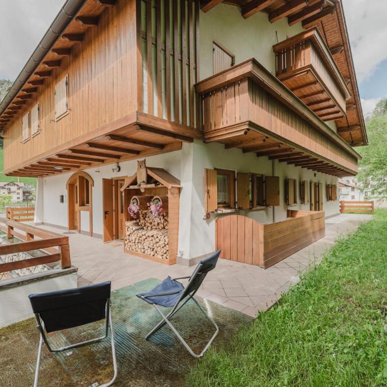 I Folli di Alleghe Apartment - Parking & Wi-Fi - Appartamento Deluxe con 2 Camere da Letto - 2