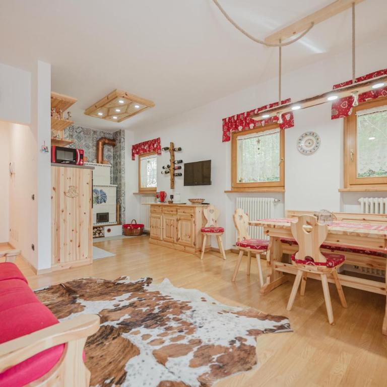 I Folli di Alleghe Apartment - Parking & Wi-Fi - Appartamento Deluxe con 2 Camere da Letto - 1
