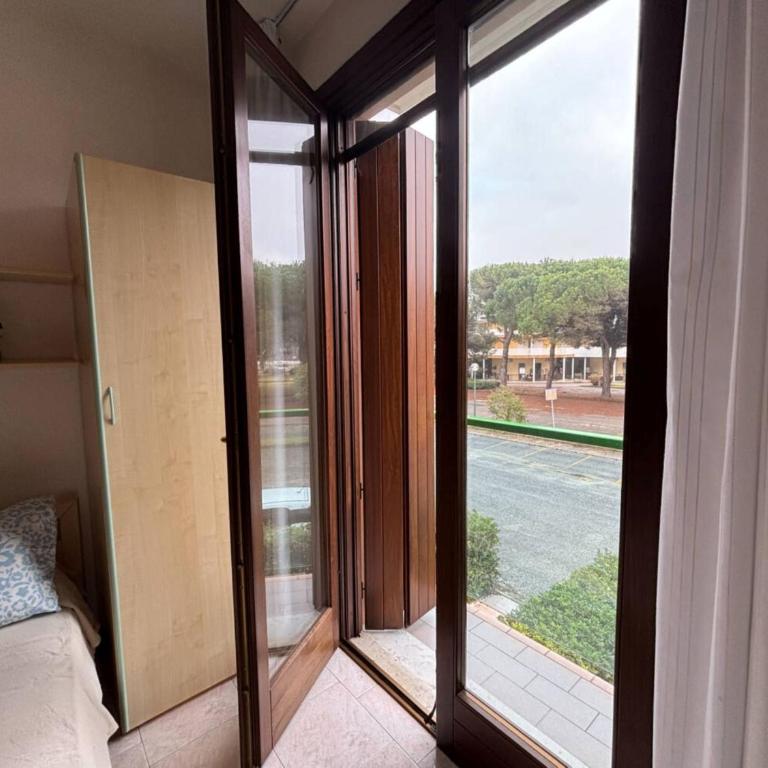 Flat for seven guests in residence with pool - Appartamento - 10