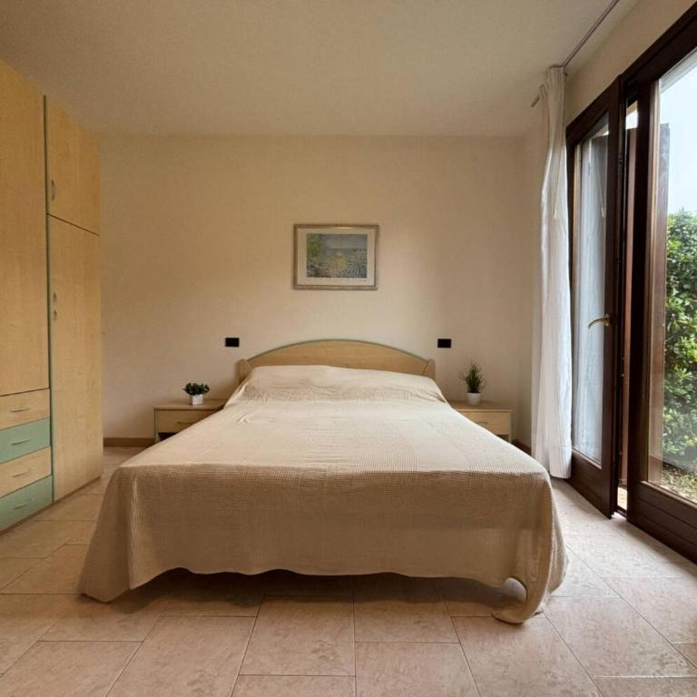 Flat for seven guests in residence with pool - Appartamento - 6