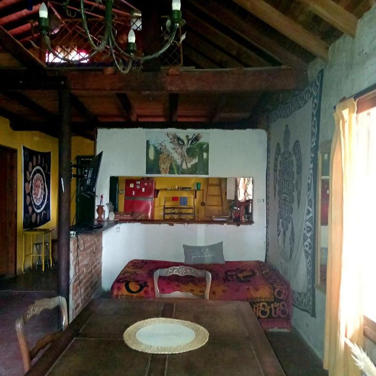 Chalet amplio monoambiente estilo rústico - One-Bedroom House - 10
