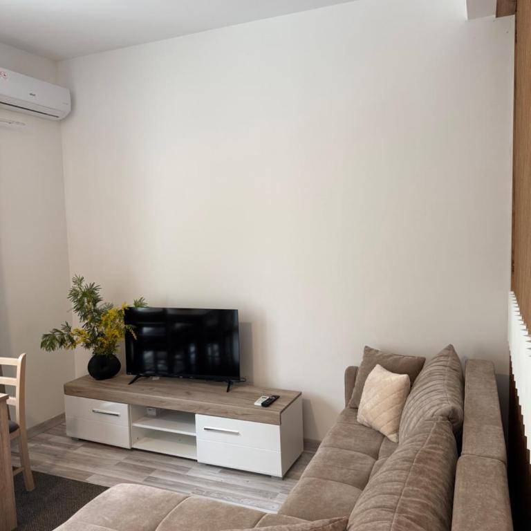 Golden LUX - Apartman sa 1 Spavaćom Sobom - 10